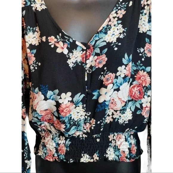 MOA Moa flora long sleeve top with smocked waistband. - Picture 2 of 8